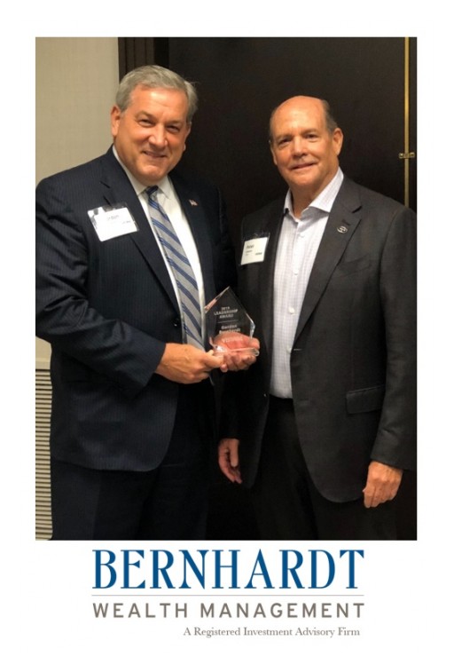 Gordon J. Bernhardt Awarded 2019 Vistage Lifetime Achievement Award