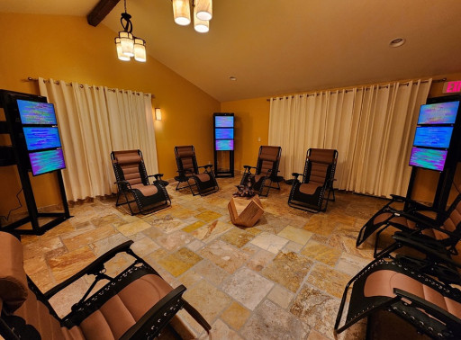 Warm EESystem™ Gathering Room