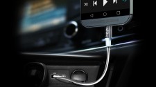 Wirelinq: Connects to your car USB port