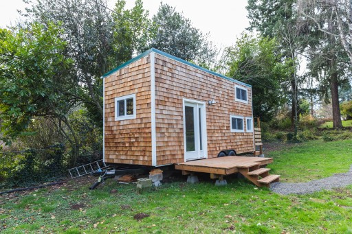 American Financial Benefits Center: Tiny Homes Accommodate Millennial Student Loan Debt