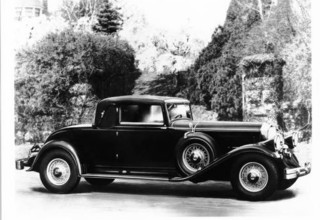 1932 Pierce Arrow V12 LeBaron body factory picture