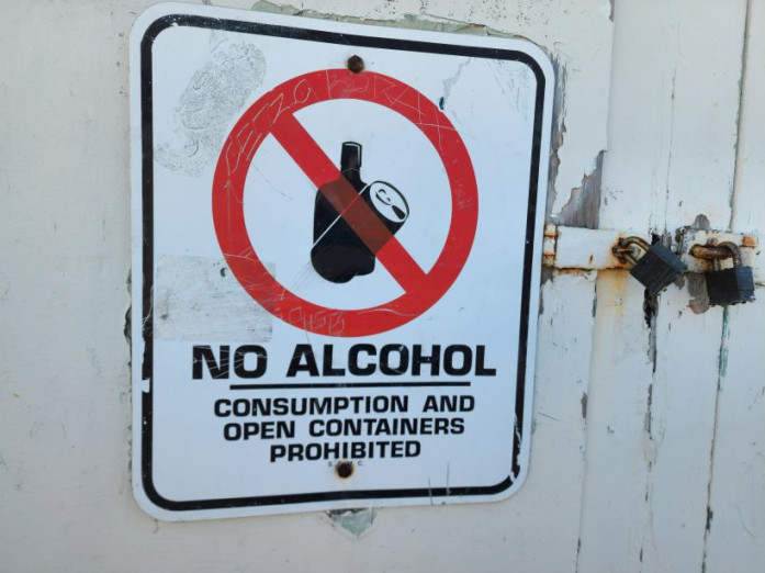 'No Alcohol' Sign
