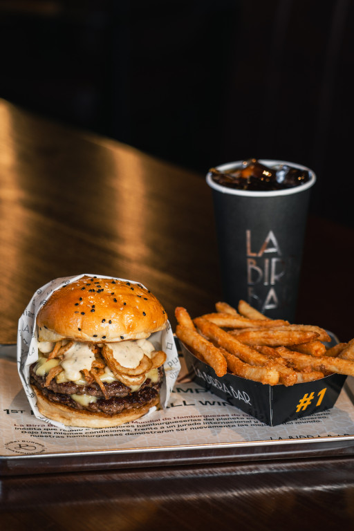 South Florida-based La Birra Bar Named Top Burger at Dubai Burger Championship and Wins Burger Bash People's Choice Award at South Beach Wine & Food Festival