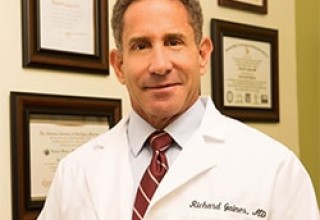 Age management medicine pioneer Dr. Richard Gaines has years of experience specializing in hormone replacement therapy, wellness, platelet-rich plasma, stem cells, aesthetics, and other advanced protocols