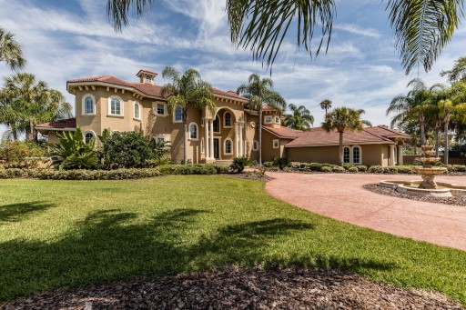 $2.295 Million Waterfront Estate is Most Expensive Sale in Crystal River in the Last Five Years