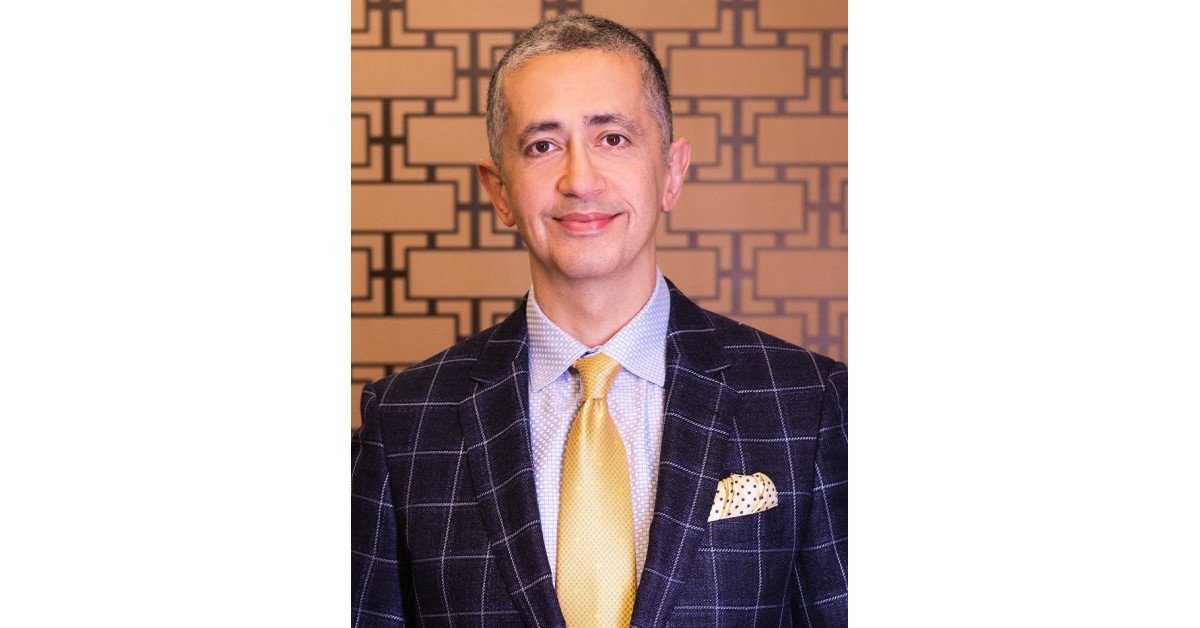 The Naderi Center Highlights Simple Recovery and Long-Term Results of Earlobe Repair Surgery