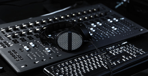 THIEAUDIO Unveils Cypher: Flagship 50mm Dynamic Driver Headphones for Reference-Grade Listening