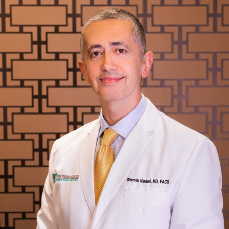 Dr. Shervin Naderi is a double board-certified facial plastic and reconstructive surgeon who has dedicated more than 20 years to performing facial procedures.