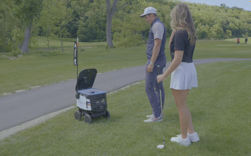Golf Course Food Service Gets a Robot Upgrade: First in the USA