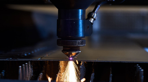 SaberTech: High-Speed Plate & Sheet Metal Laser Cutting