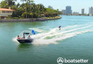 On-water Experiences by Boatsetter