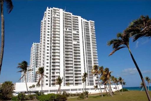 Renaissance Condos for Sale in Pompano Beach: Listing Alerts Show Latest Condos for Sale