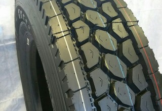 11R24.5 #617 Road Warrior drive Tires